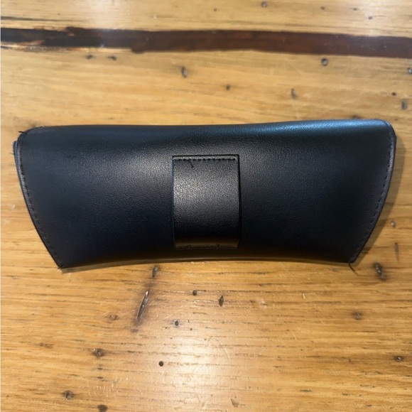 Ray Ban Sunglasses Case Snap Storage Case - Picture 3 of 3